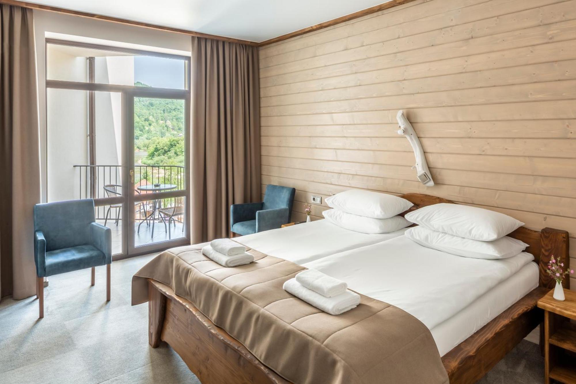 Osonnya Karpaty Resort Medical & Spa Skhidnytsia Kültér fotó